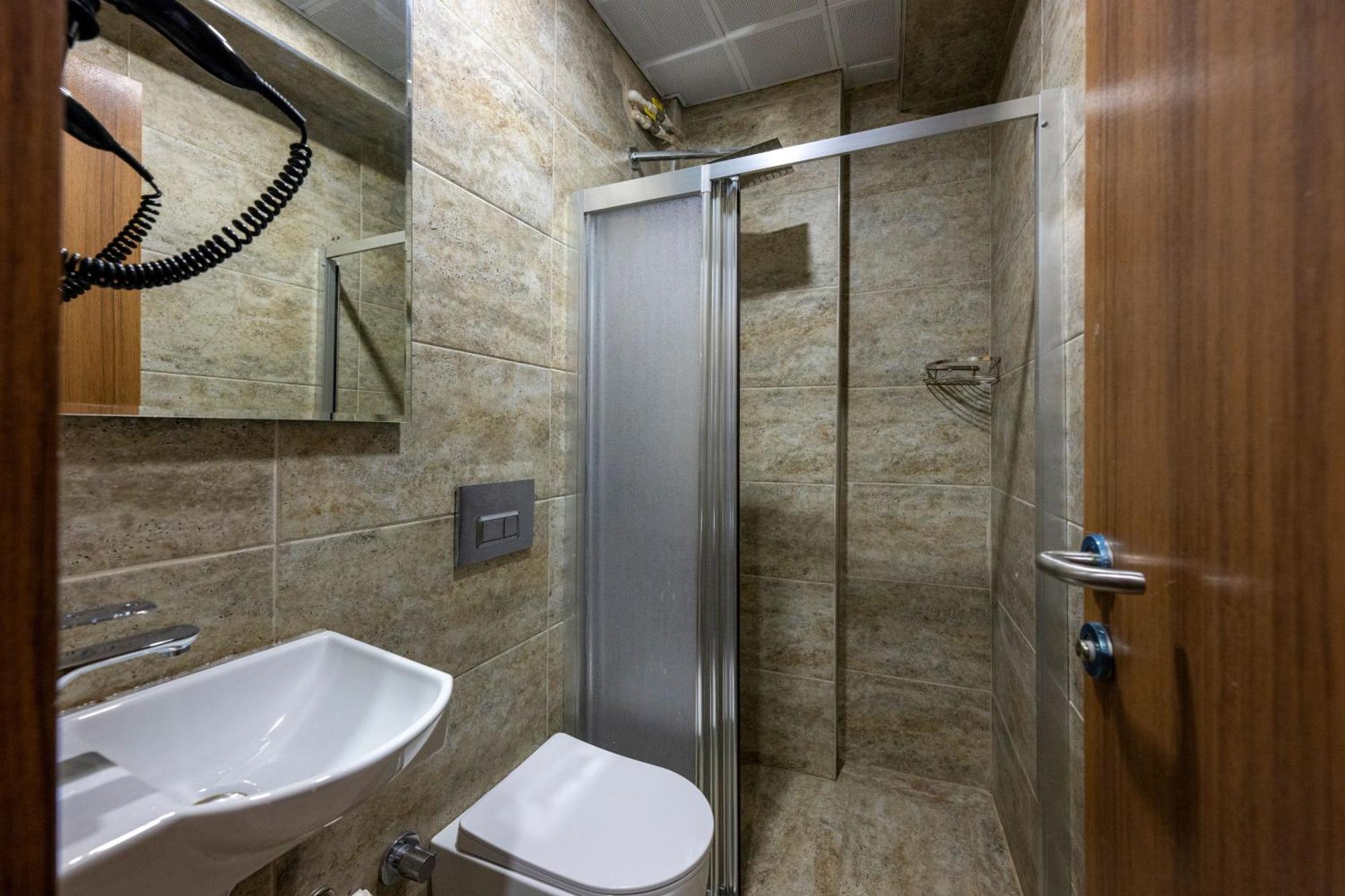 Mayza Otel Istanbul Exterior photo