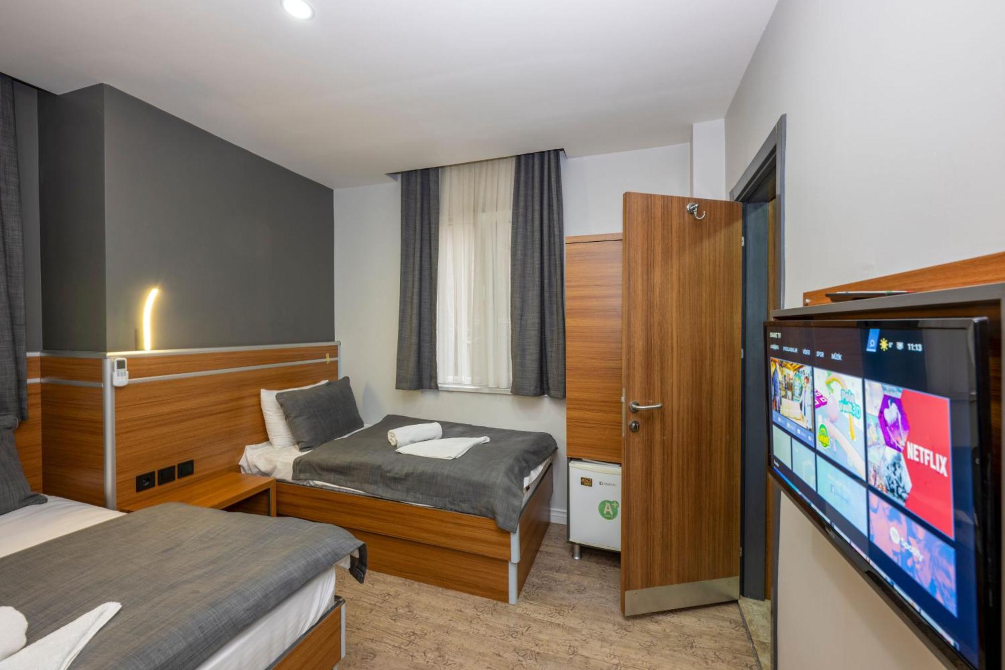 Mayza Otel Istanbul Exterior photo