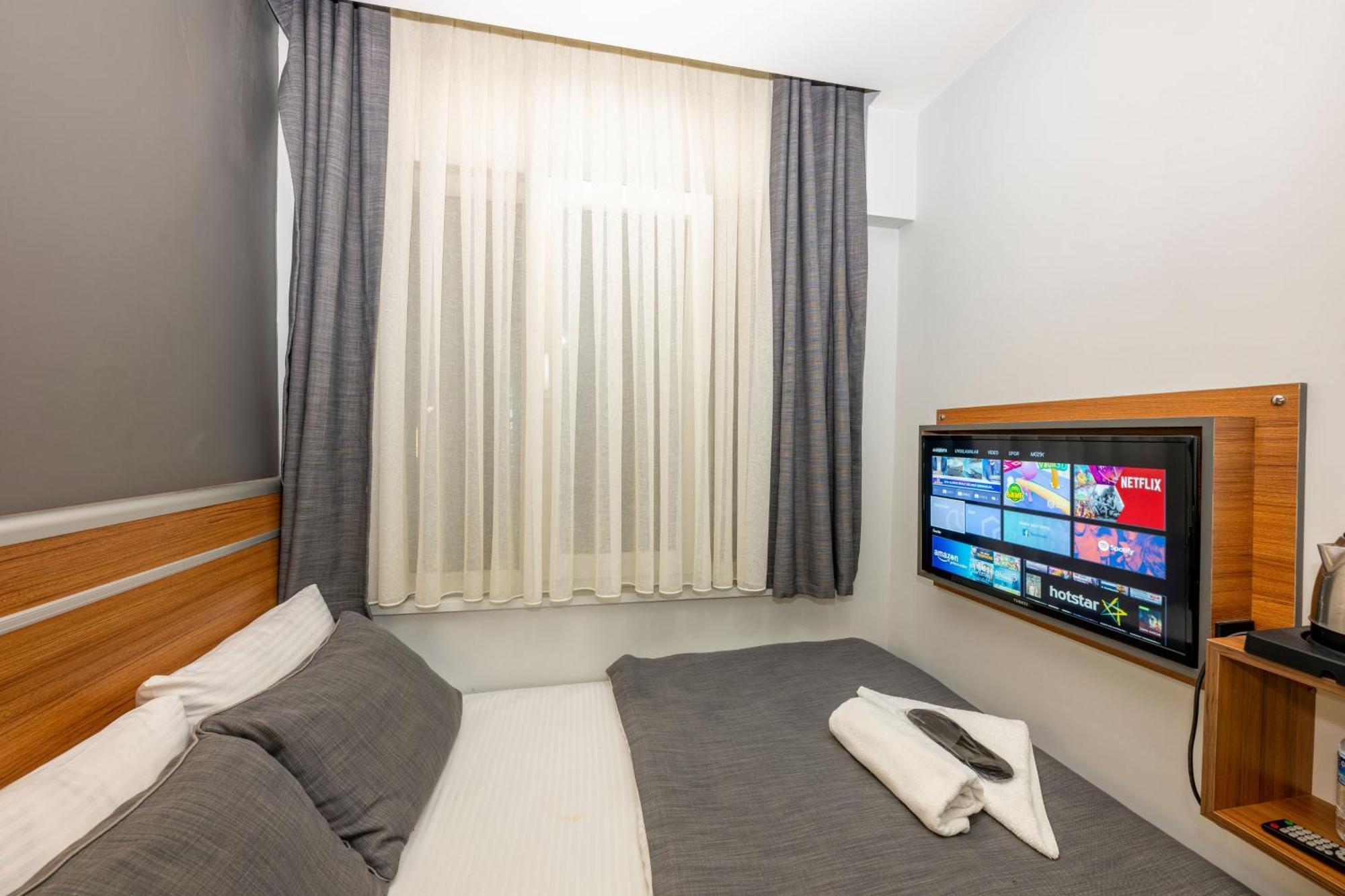 Mayza Otel Istanbul Exterior photo